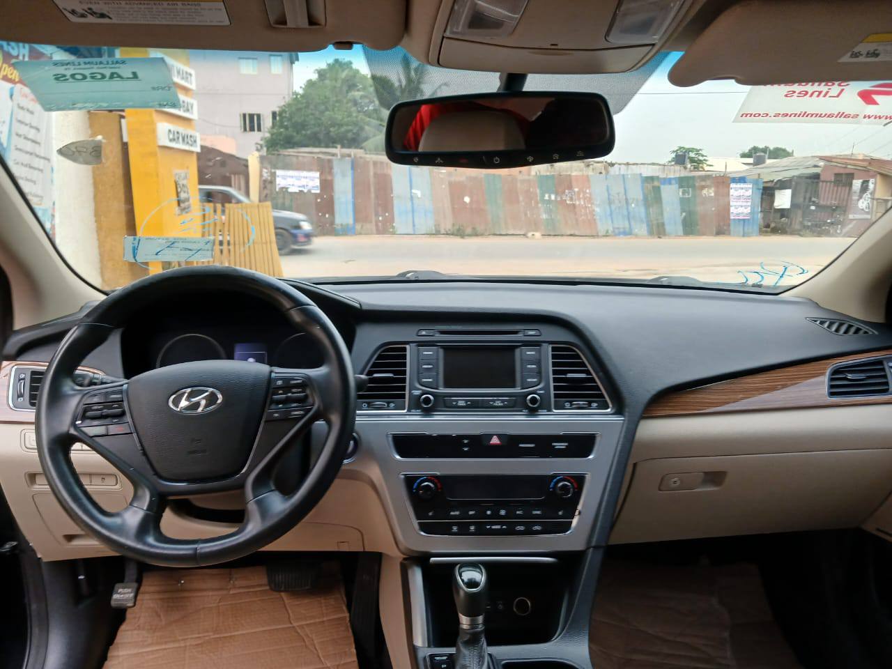 A picture of Hyundai Sonata limited 2015