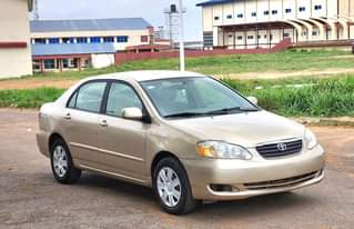 A picture of Toyota Corolla 2005
