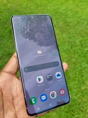 A picture of Samsung s20 plus 5g