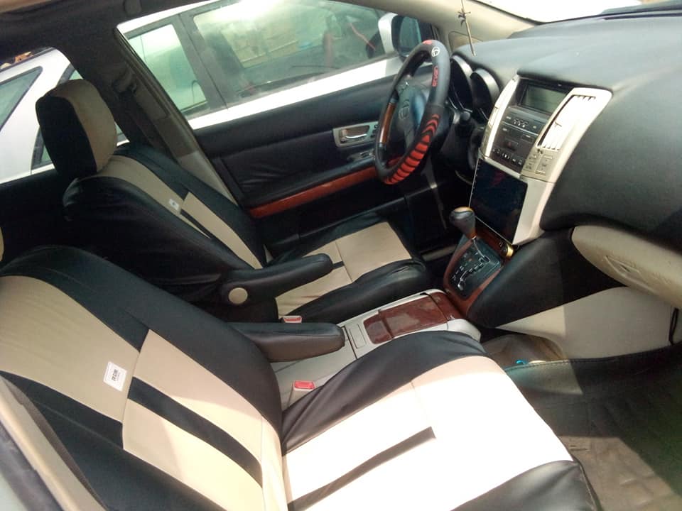 A picture of Very Clean Lexus RX330 Buy and Drive Price 7.9m Naira.