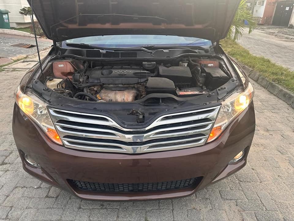 A picture of Unregistered 2010 Toyota Venza First Body Pan 4Plug Engine Few