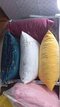 A picture of Throw pillows