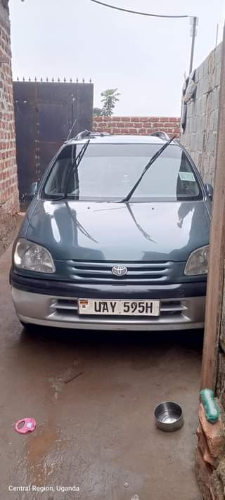 used toyota raum