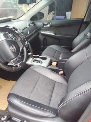 A picture of Toyota Camry SE 2013 model