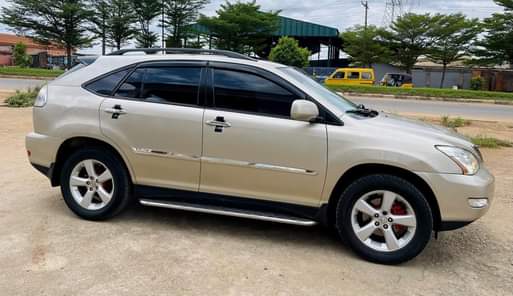 A picture of KinzzyAuto s LTD 08109018982 9 700 000 Refer and earn