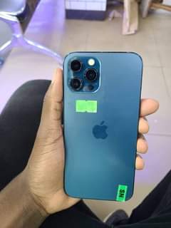A picture of IPhone 12 Pro Max 128gb at 1 85m