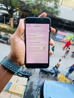 A picture of Iphone 7Plus Gb128 Bh100 190 000