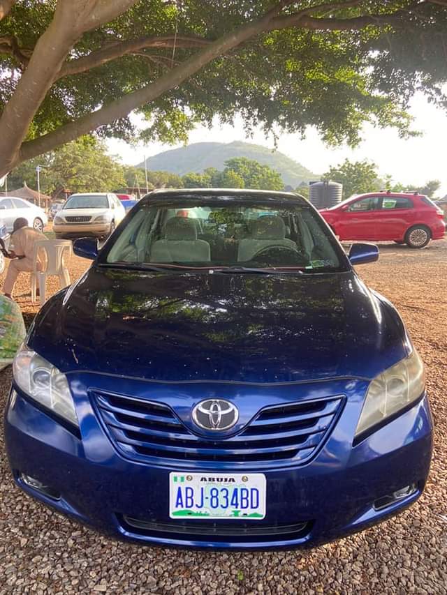 A picture of Smartest 2008 Toyota Camry Super Sharp