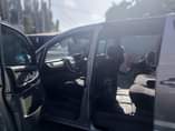 A picture of Toyota Alphard