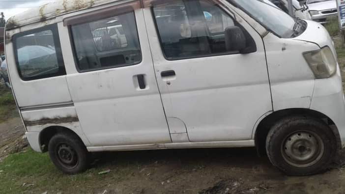 A picture of Direct Belgium hijet bus Buy and drive Price 3 5m