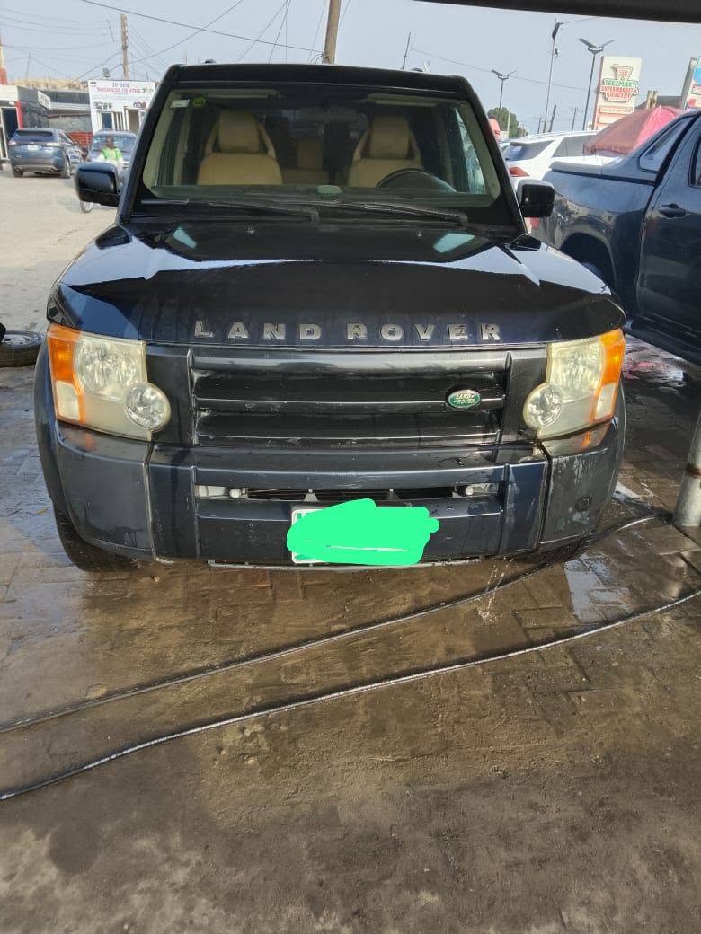 A picture of First User Land Rover LR3