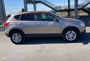 A picture of NISSAN DUALIS