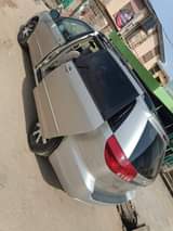 A picture of 2005 Toyota si