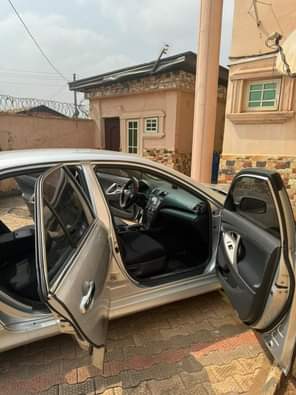 A picture of First body Toyota Camry spider 09 model very clean nothing