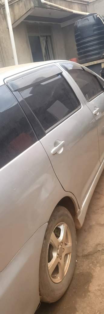 A picture of Toyota wish
