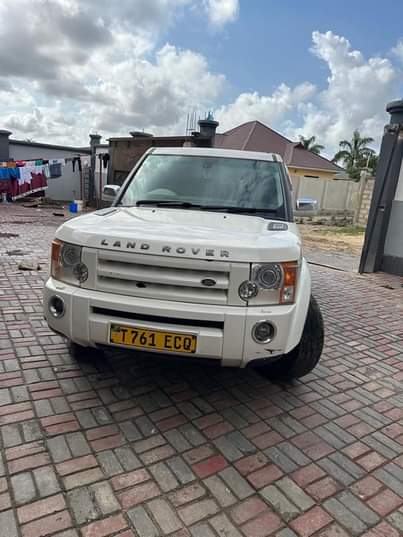A picture of LAND ROVER DISCOVERY 3 MILLION39 0716711174