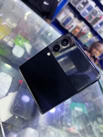 A picture of Flip 3 Samsung