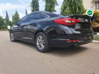 A picture of Hyundai Sonata 2015