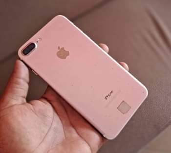 A picture of IPhone 7 Plus 256GB