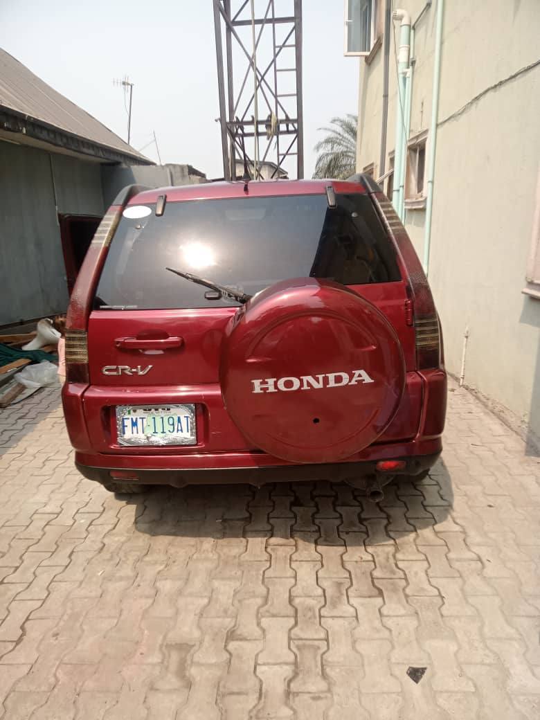 A picture of 2005 HONDA CRV FOR SALE.