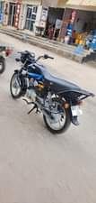 A picture of Boxer cc125 new model