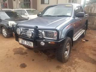 A picture of TOYOTA HILUX DOUBLE CABIN UAT PRICE 45M SLIGHTLY NEGOTIABLE WSTUP0759539100