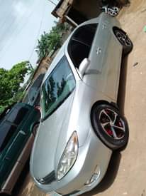 A picture of Toyota Camry 04