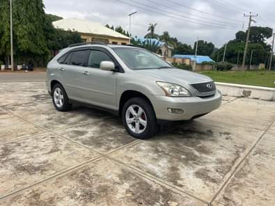 A picture of LEXUS RX330 2006 MODEL AT KADUNA SELLING FOR N7 200