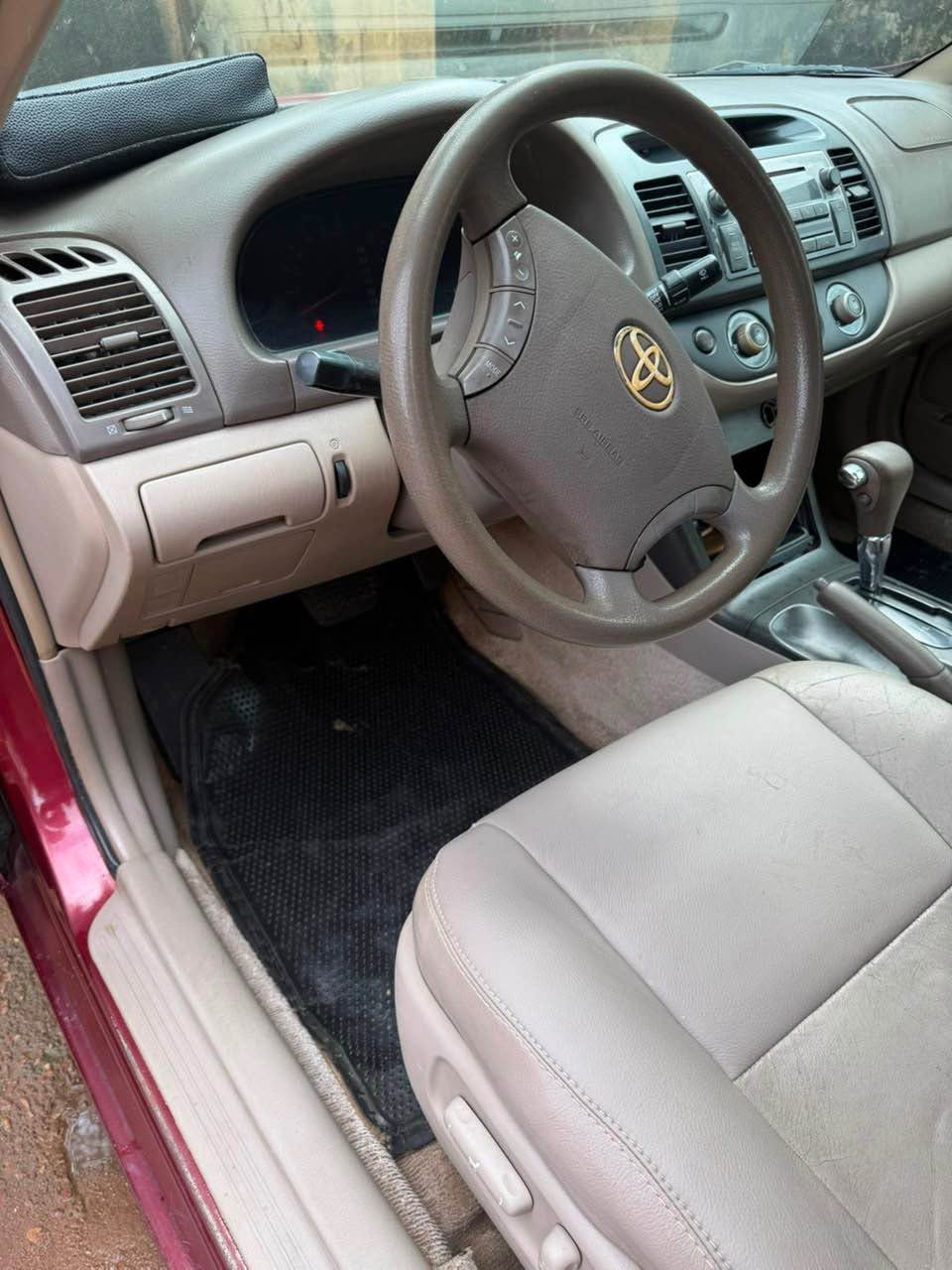 A picture of CLEAN TOYOTA CAMRY 2005 FOR SALE