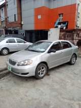 A picture of 2004 toyota Corolla