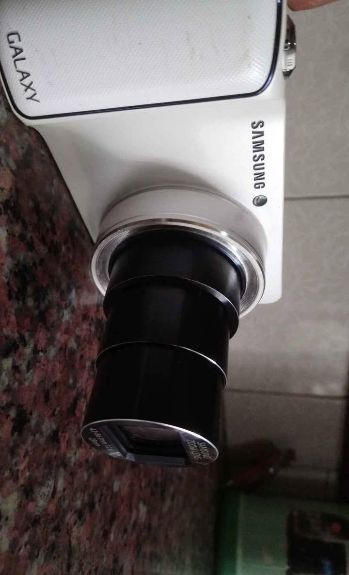 A picture of Selling Samsung camera