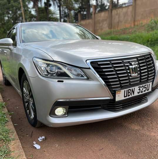 A picture of Toyota Crown