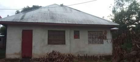 A picture of Inauzwa bei maelewano njoo whatsap ipo mwanza busweru wandugu wangu