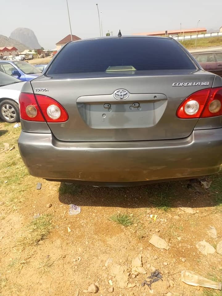 A picture of Toyota Corolla 06