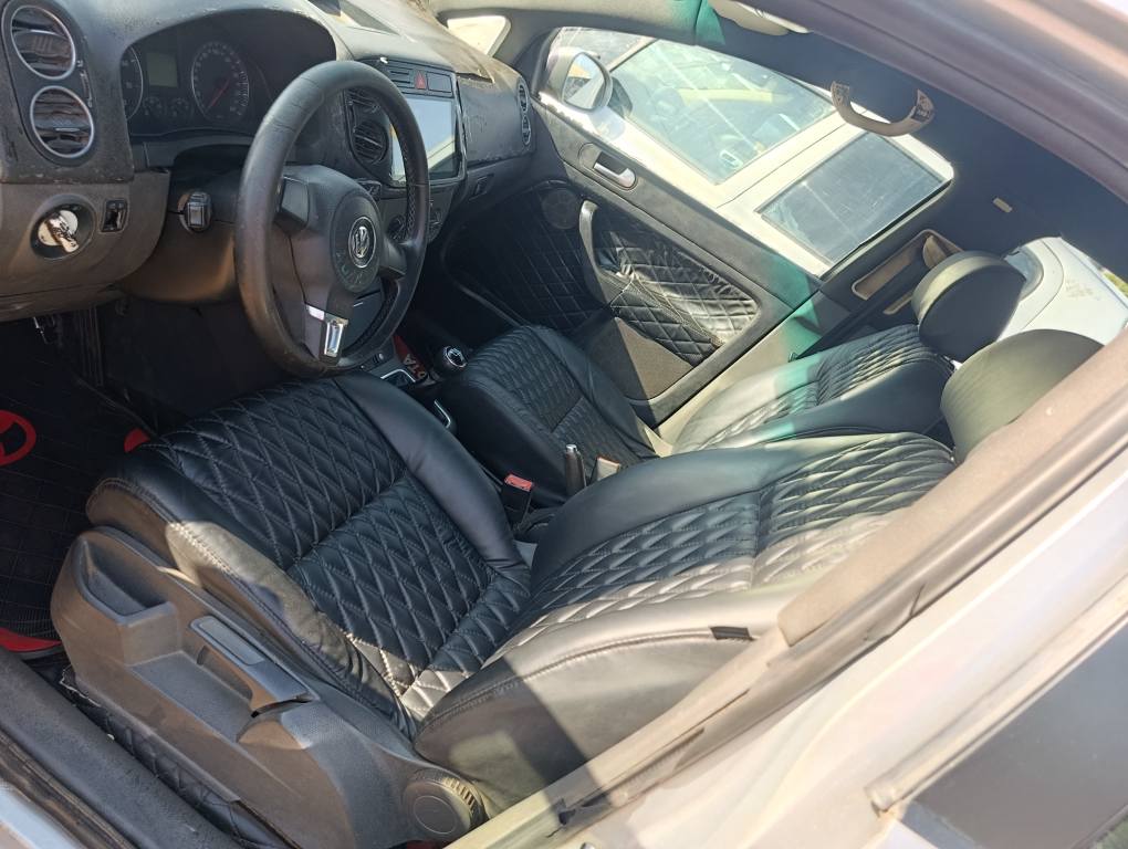 A picture of Golf5 08121000031