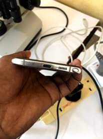 A picture of SAMSUNG NOTE 10 PLUS 5G