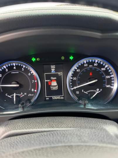 A picture of 1month registered Toyota Highlander Year 2019 Pric 29M Location Abuja