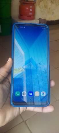 A picture of Infinix note 8i