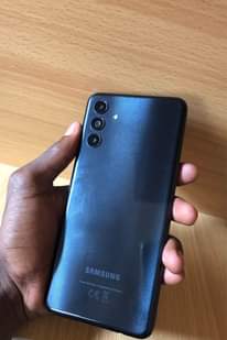 A picture of Samsung A04s