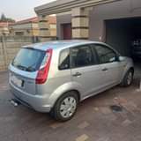 Sihle M.