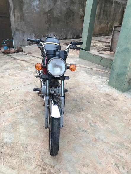 A picture of Neatly used Bajaji boxer