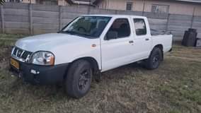 used nissan hardbody