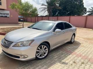 A picture of Super Deal Toks Foreign Used 2012 Lexus ES350 Full Option