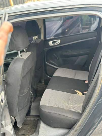A picture of Distress sale 307 Manual transmission Engine Untempered AC need attention