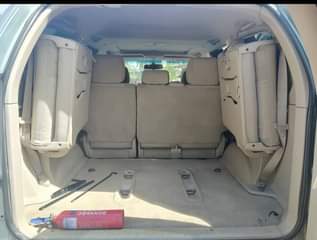 A picture of Toyota prado 120