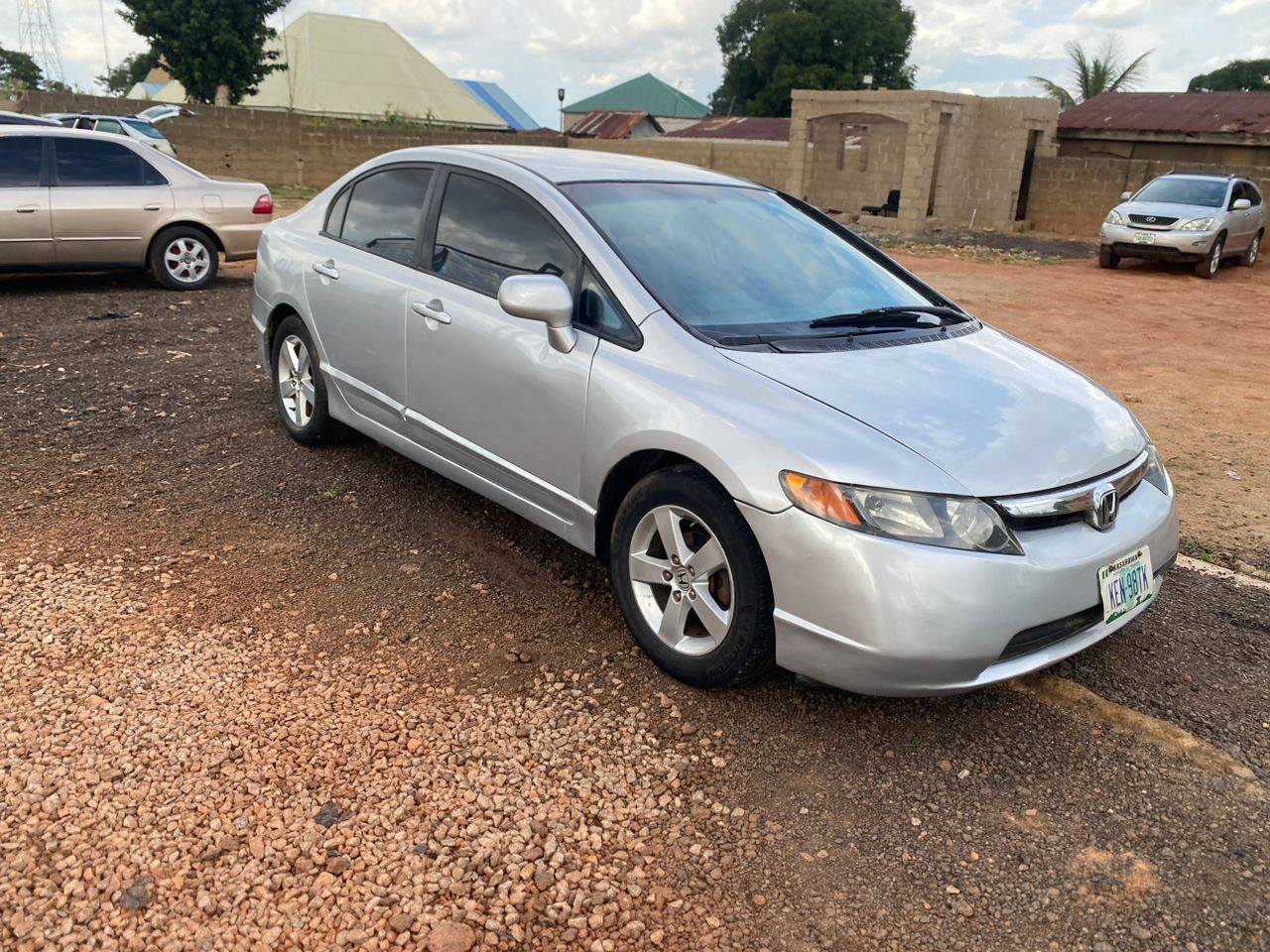 A picture of Sari extremely clean Honda civic iRobot untempered engine n gear