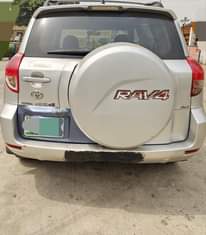 A picture of Very Clean RAV4 2008 model Registered Clean fabric interior perfect