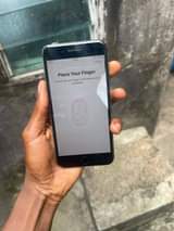 A picture of Iphone 8plus fingerprint is working perfect true tone is working