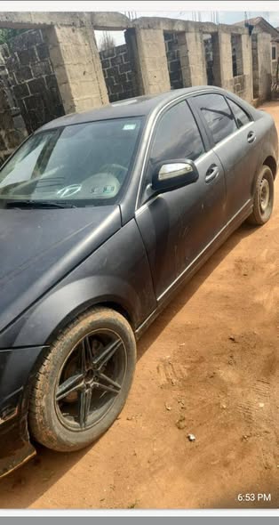 A picture of Mercedes Benz C300 2009