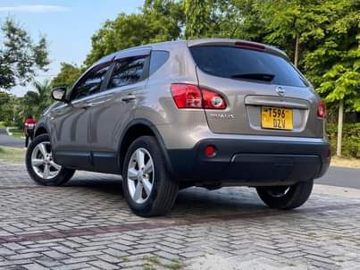A picture of NISSAN DUALIS